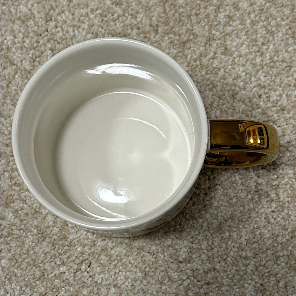 Letter “A” White Ceramic Floral 16 Ounce Mug NWOT - Picture 4 of 7